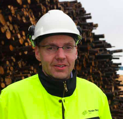 Fabrikkdirektør på Skogn Amund Saxrud